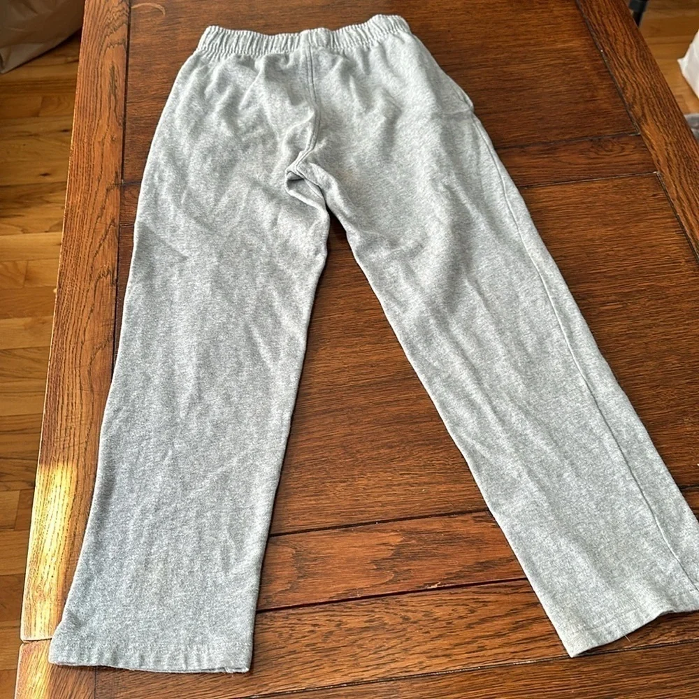 Girls Reebok gray sweatpants size M